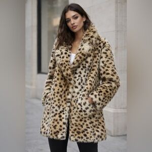 H&M Women’s Faux Fur Leopard Print Coat – Size 6 – Great Pre-Owned Condition